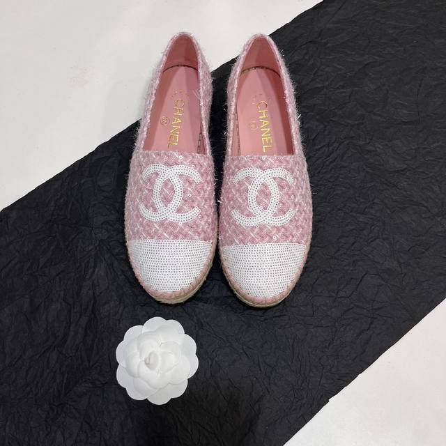 Chanel New Hemp Rope Sole Seam Sequined Fisherman Shoes. The Shoe Upper Is Made