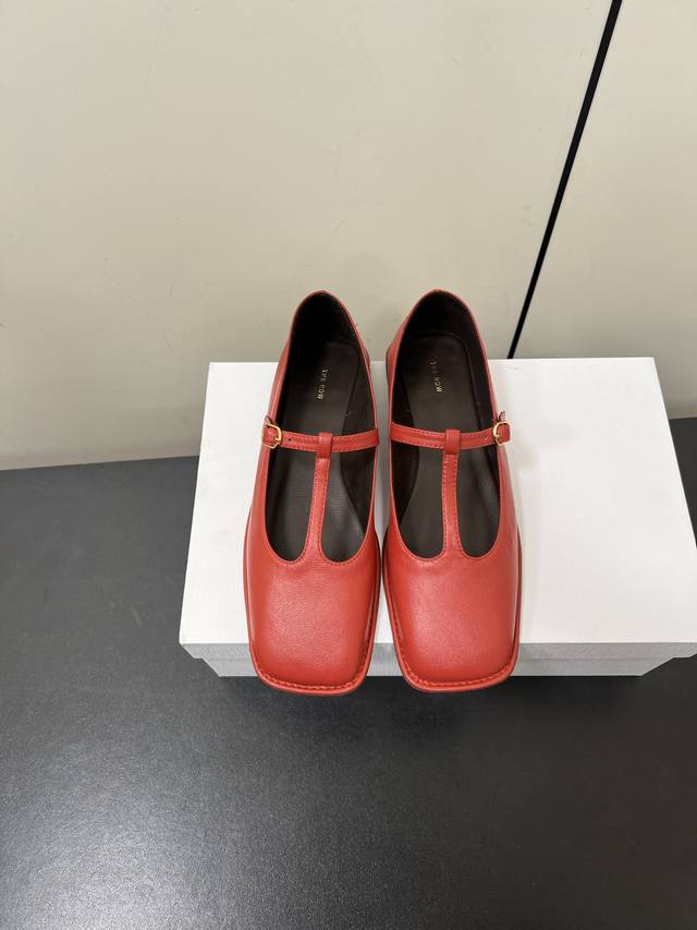 The Row 25 New Square-Toe T-Strap Flat Mary Jane Two Pairs Of Golden Beauties Th