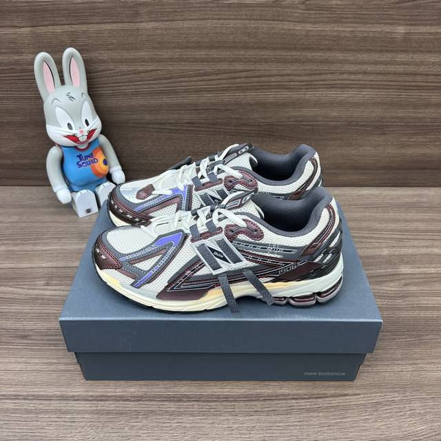 Premium Version New Balance 1906A Lace-Up Round-Toe Durable Low-Top Running Shoe