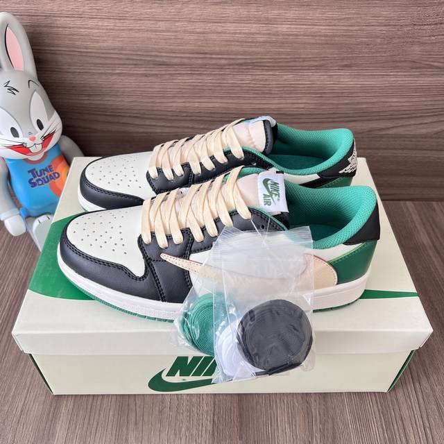 Top-Tier Air Jordan -1 Low White Green Reverse Hook Travis Scott Air Jordan 1 Hi