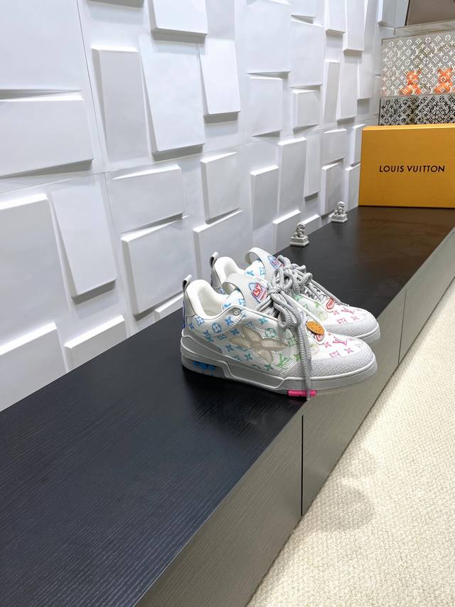 Top-Tier Version: Lv Donkey Brand L House Skate Series, Latest Colorway, Tariner