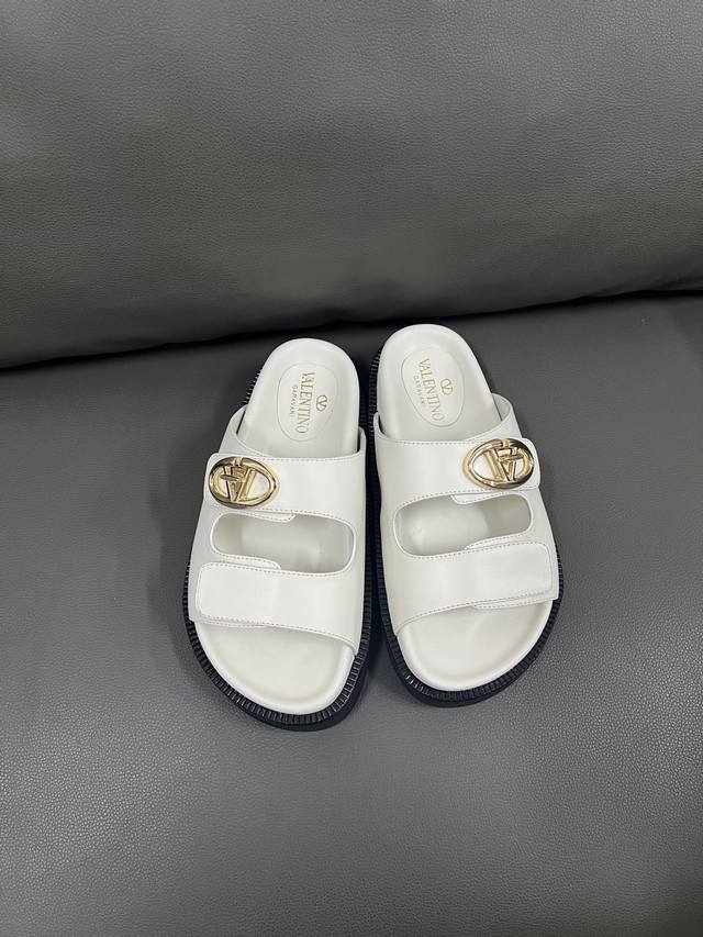 Premium-Grade Va*Le*Tino Hua*Tian*Early Spring New Arrival - Beach Sandals And S
