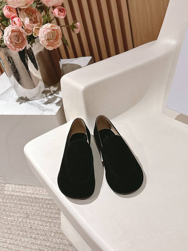 The Row_New Retro Loafer, Fell In Love At First Sight! With A Touch Of Retro Cha