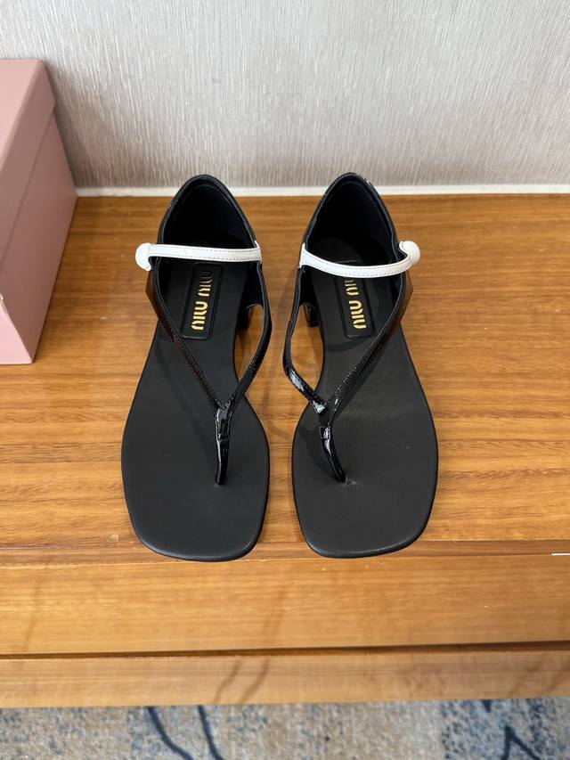 Top-Quality Miu Miu Ss25 New Arrival~ Miu Miu's 2025 Spring/Summer New Arrival C