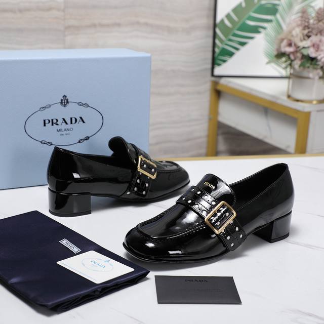 Prada 25 Official Runway Collection Chunky Heel Square-Toe Mary Jane Flats Serie