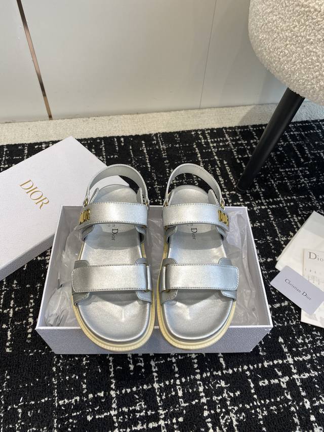 Premium-Quality Dior Summer Bestseller Magic Tape Single-Strap Studded Flat Sand