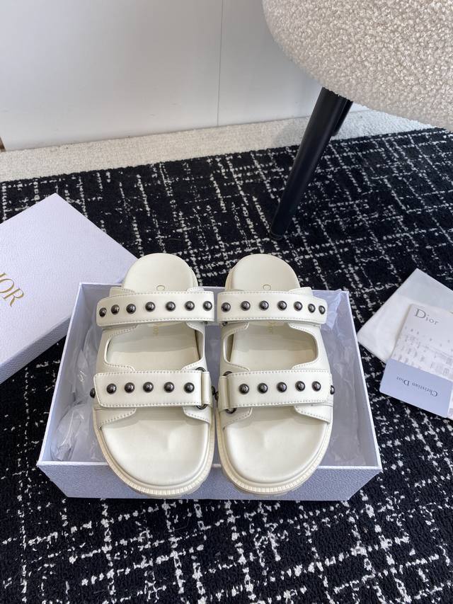 Premium-Grade Dior Summer Bestseller Magic Tape Single-Strap Studded Flat Sandal