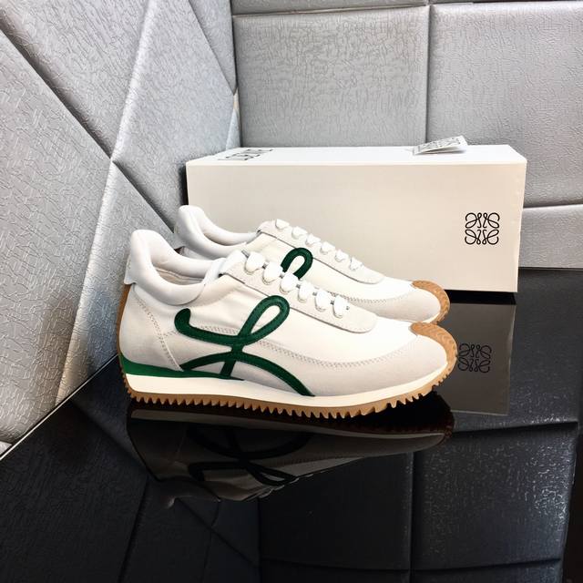 Factory Price: High-End Premium Quality, Loewe Agate Shoes, Early Spring New Cas