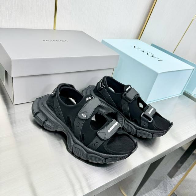 Factory Price P Balenciaga Parisian House 3Xl New Couple Beach Sandals 7-Layer C