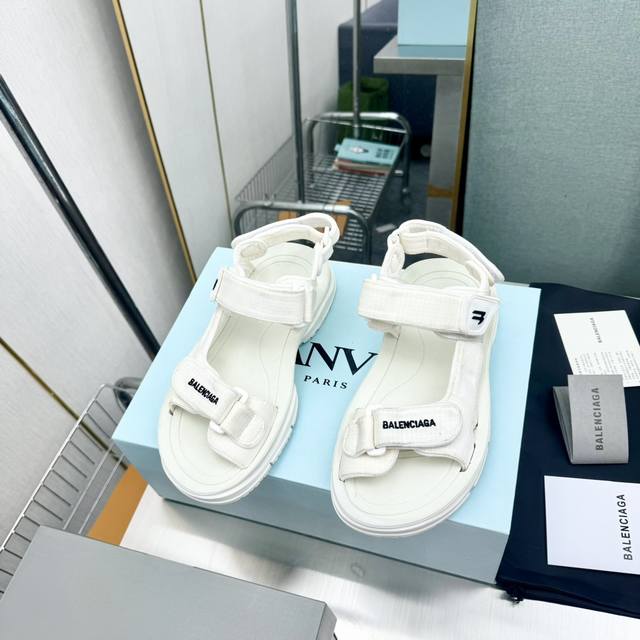 Balenciaga New Tourist Series Parisian House Velcro Sandals Runway Style Origina