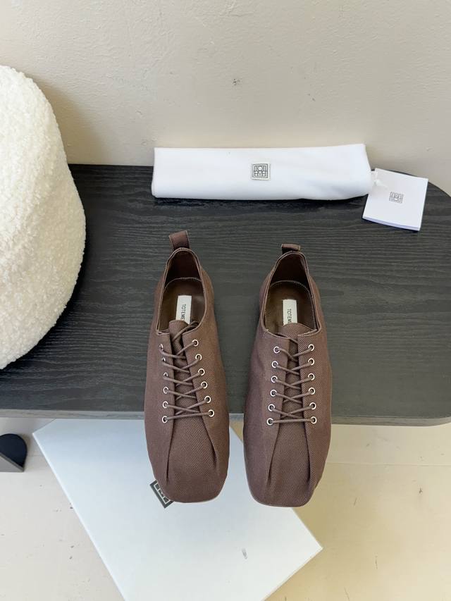 Toteme 2025 Spring/Summer New Arrival Lace-Up Square-Toe Canvas Flat Loafers! Th
