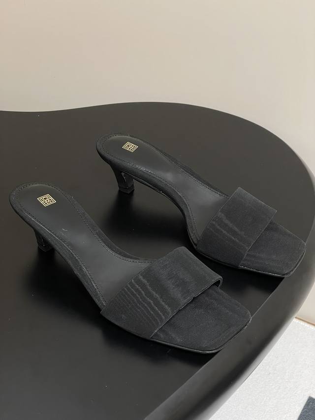 Toteme 25S Spring/Summer New Arrival Cat-Heel Square-Toe Minimalist Single-Strap