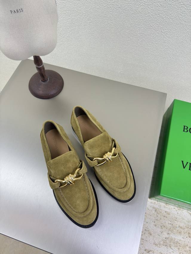 Bottega Venet* Women's Astaire Loafer Single Shoes Original 1:1 Design Consisten