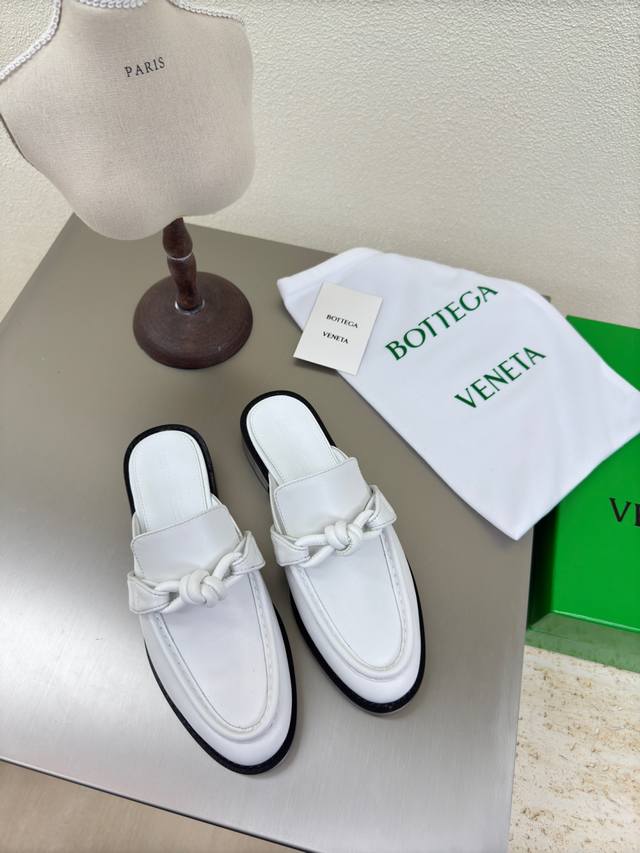 Bottega Venet* Genuine Leather, Genuine Leather Rope-Tied Hardware Accessories,