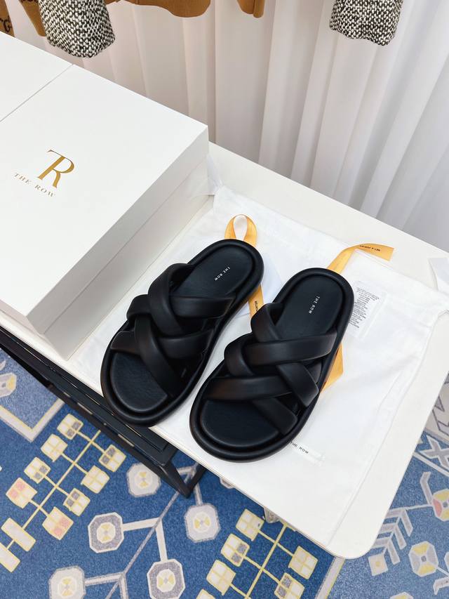 The Row 24 New Cross-Woven Bread-Style Slippers With Height-Enhancing Thick Sole
