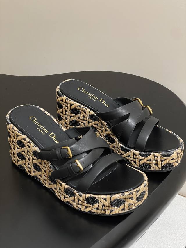 25Ss Spring/Summer New Arrival Dior D-Attitude Wedge Heel Sandals With Cross Str