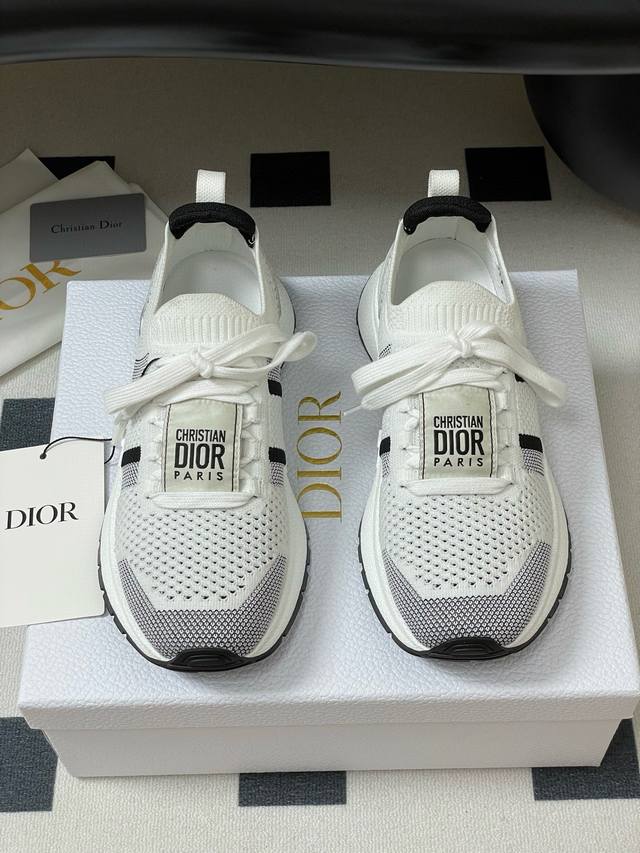 New Dior Run'n'dior Athletic Shoes, Mesh Fabric Casual Running Shoes. Simple And