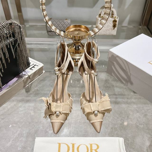 Flash Sale Price: New Fringed Strap Women's Shoes. Dior 2025 Spring/Summer Runwa