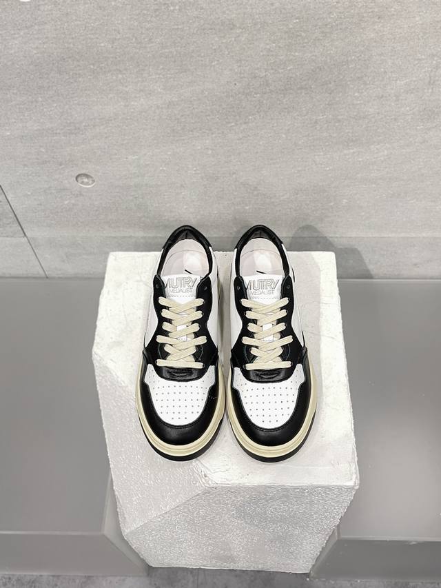 Flash Sale Price: Exclusive New Arrival The Niche Brand Atury Retro Sneakers, Pr