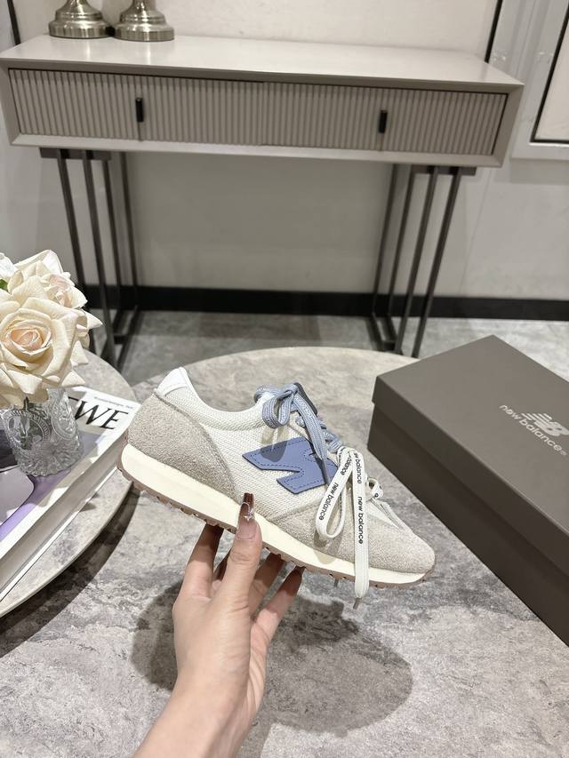 Zhang Yuanying's Signature Nb 471 New Balance 471 Shoe Design Is Based On The Cl