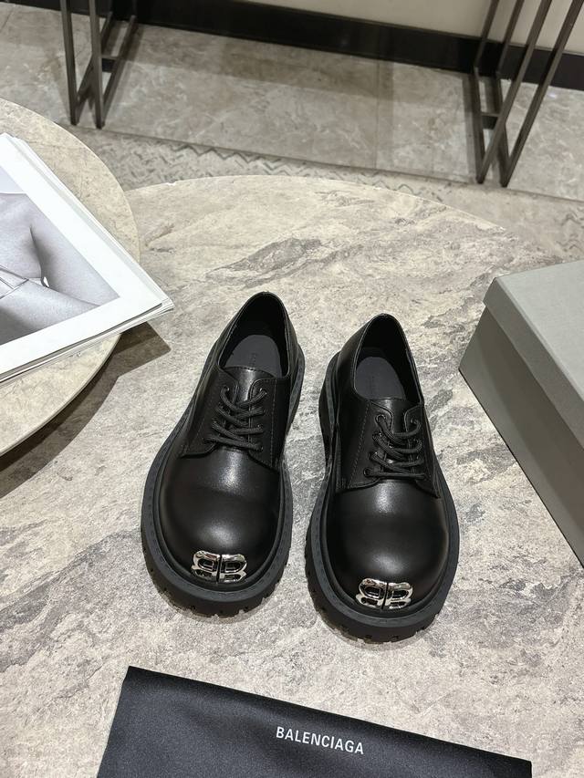 Balenciaga Paris New Stomper Derby Shoe This Shoe Is The Dark Horse Of This Year