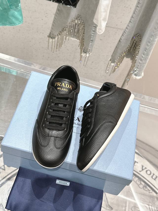 Women's And Men's Top-Quality New Arrival | Thin-Soled Retro Couple Sneakers, Or
