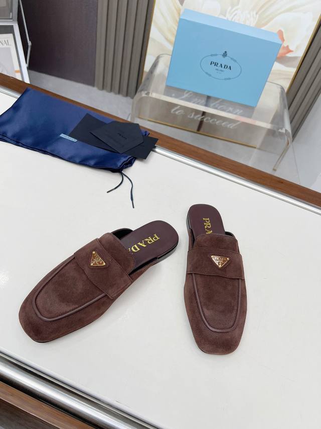 Market-Leading Ss Prada Triangle Logo: Top-Quality Craftsmanship Blending Elegan