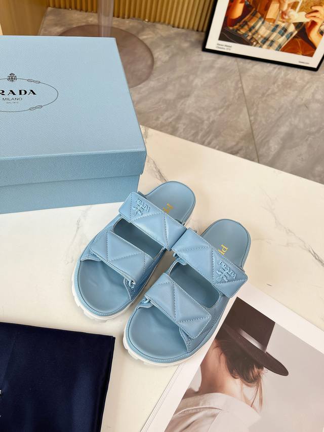 Prada Spring/Summer Runway New Sandal Series Classic Thick-Soled Sandals Mixed-L