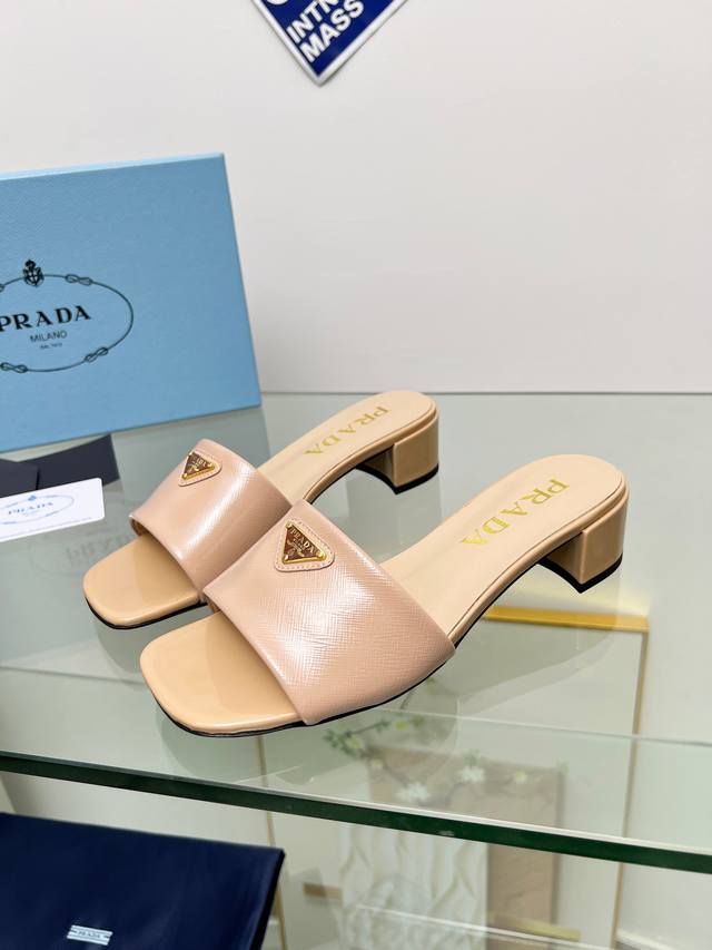 Prada Ss Spring/Summer New Arrival Saffiano Leather High-Heel Slippers Make A Sh