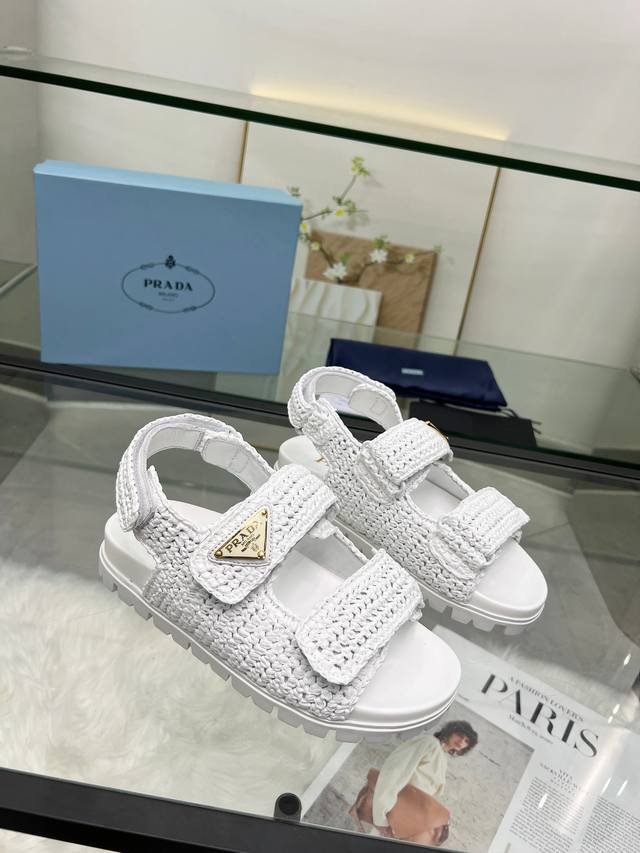 Prada Ultra-Popular Thick-Soled Sandals. The Hottest New Spring/Summer Sawtooth