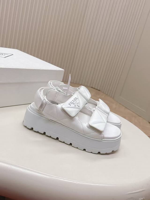 Prada 2025 Spring/Summer New Arrival Sandals Roman Thick Sole Velcro Sandals Sli