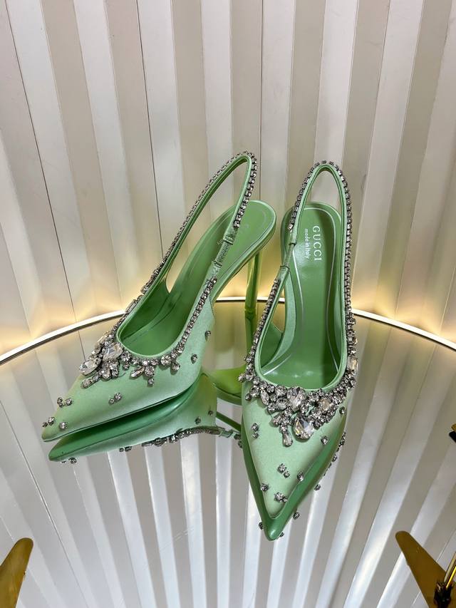 2025 Spring New Arrival First Release Stunningly Beautiful 2025 Spring/Summer Ne
