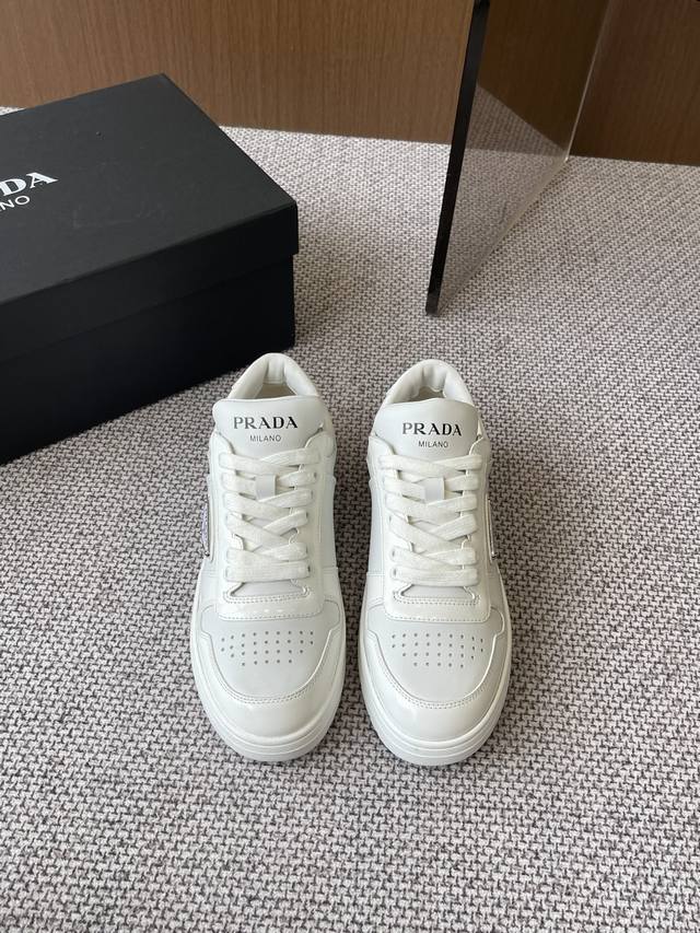 Prada New Casual Sneakers For Women And Men, Board Shoes, Couple's Edition, Top-