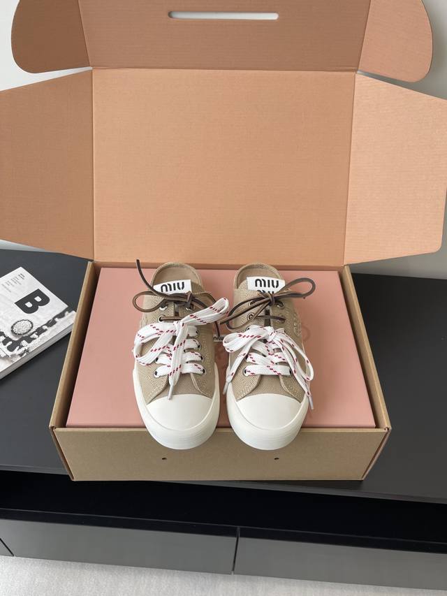 Miu Miu 25 Spring/Summer New American Retro-Style Cookie Shoes Casual Canvas Sho