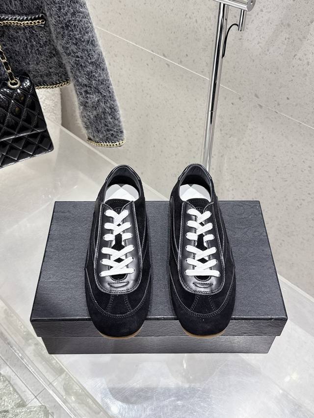 Couple's Edition Dries Van Noten Dvn Retro Training Shoes Dries Van Noten Spring