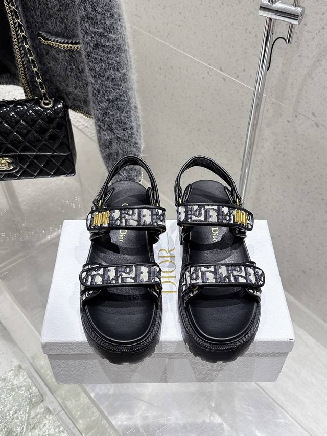 Top-Tier Dior Spring/Summer Latest Magic Strap Sandals, Endorsed By Numerous Cel