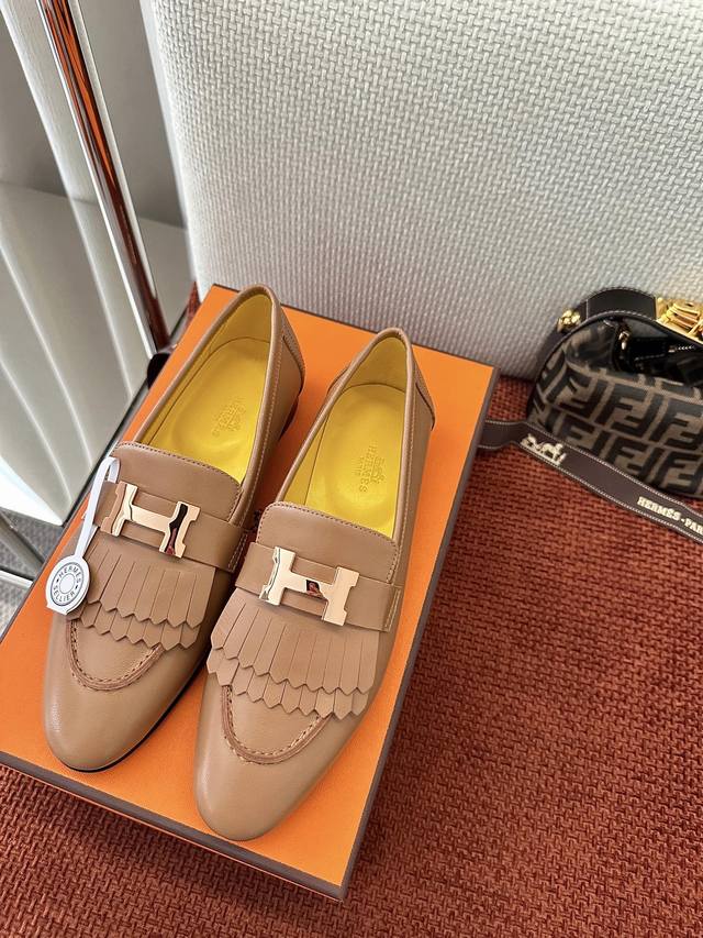 Made In Guangdong * Royal Retro H-Buckle Fringe Loafer | Authentic Purchase, Pre