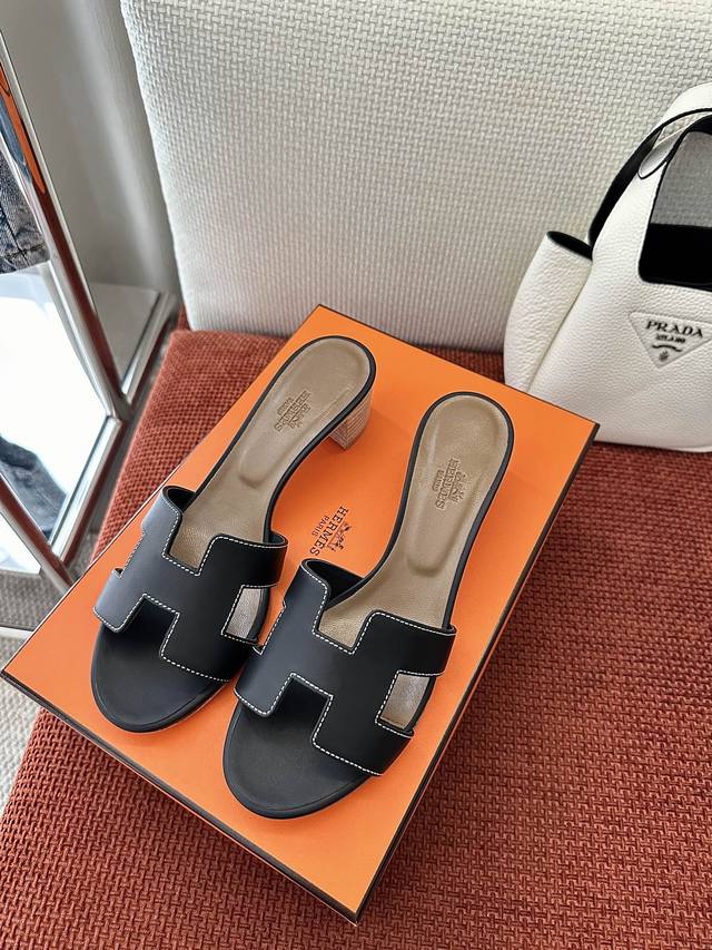Made In Guangdong * Oasis Calfskin Mid-Heel H-Strap | Authentic Purchase, Resale