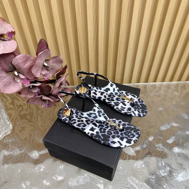 Saint Laurent Ysl Classic Runway-Inspired Sandals This Is An Incredibly Popular
