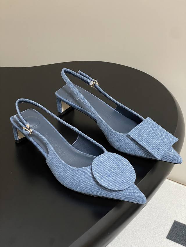 Niche Fashion Brand Jacquemus 25Ss Spring/Summer New Arrival Pointed Toe Mandari