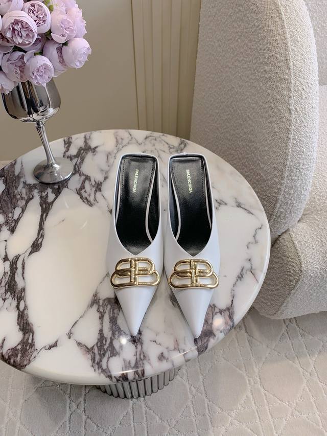 Factory Price P Balancing* Classic High-Heel Mule Sandals. The Pointed Toe Desig