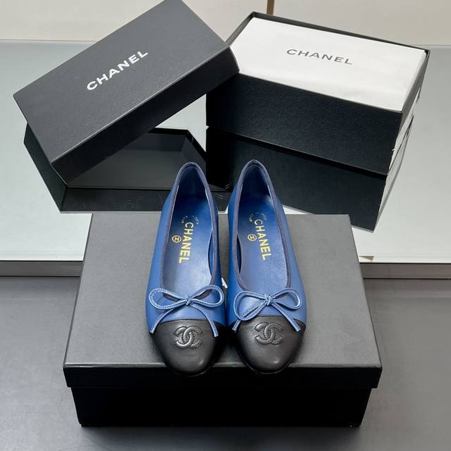 High Version, Upgraded Edition! Chanel Classic Ballet Flat In Two-Tone Colorway,