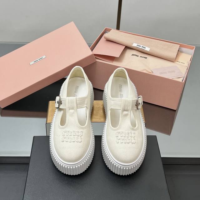Featured Style 2025 Ss Miu Miu Thick-Soled Canvas Sneakers A Must-Have For Influ