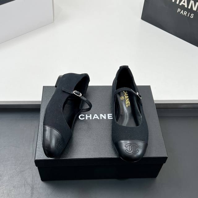 High-End Chanel 2025 New Arrival Embroidered Flat Mary Jane Shoes, Single Shoes.