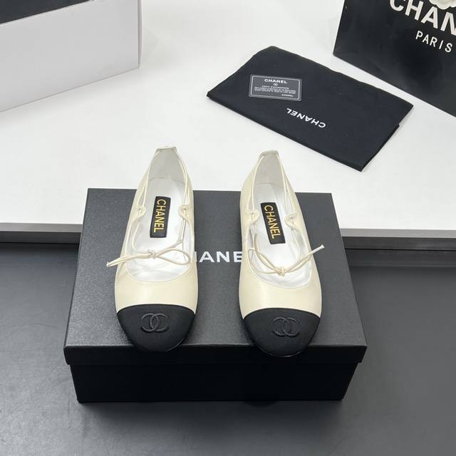 High-Volume Version Chanel's Ultra-Popular Mary Jane Shoes From The Milan Spring