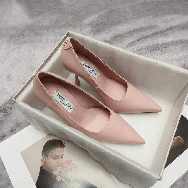 Jimmy Choo Spring/Summer New Arrival Simple Pointed Toe Jc Buckle Waterdrop Heel