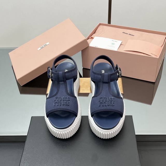 Featured Model 2025Ss Miu Miu Thick-Soled Platform Canvas Sandals A Must-Have Fo