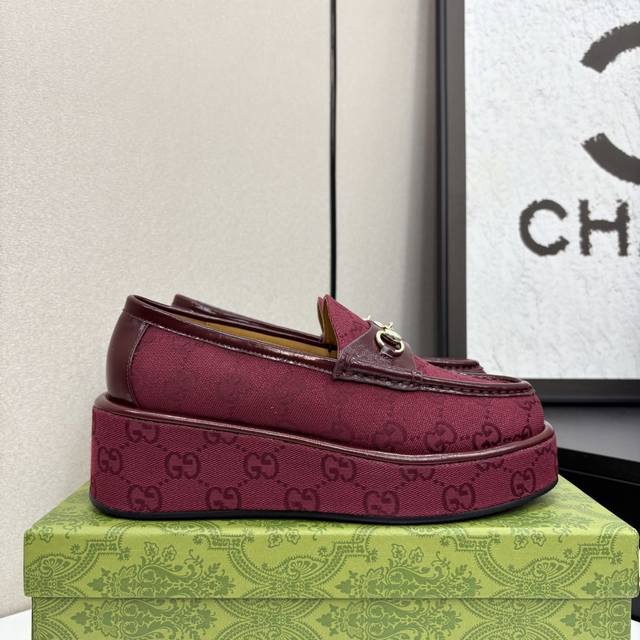 2025Ss Gucci Thick-Soled Loafer Fashion Enthusiasts, Take Note! This Gucci Thick