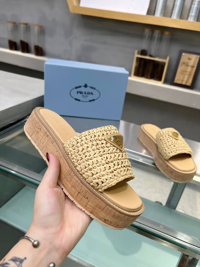 Prada 2025 Woven + Natural Wood Grain Series. Handwoven Pp Grass, Making The Ent