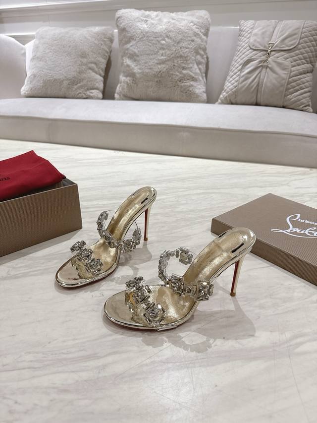 Top-Tier Edition Original Box Christian Louboutin 2025S Original Replica Handmad